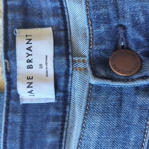 Lane Bryant  Distressed High Rise Skinny Curvy Fit Flex Magic Waistband Size 28 - Picture 2 of 9